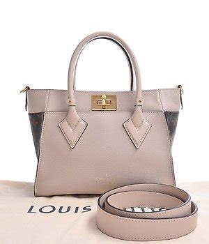 grijze louis vuitton tas|louis vuitton collection.